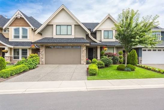 garage door installation in Snohomish